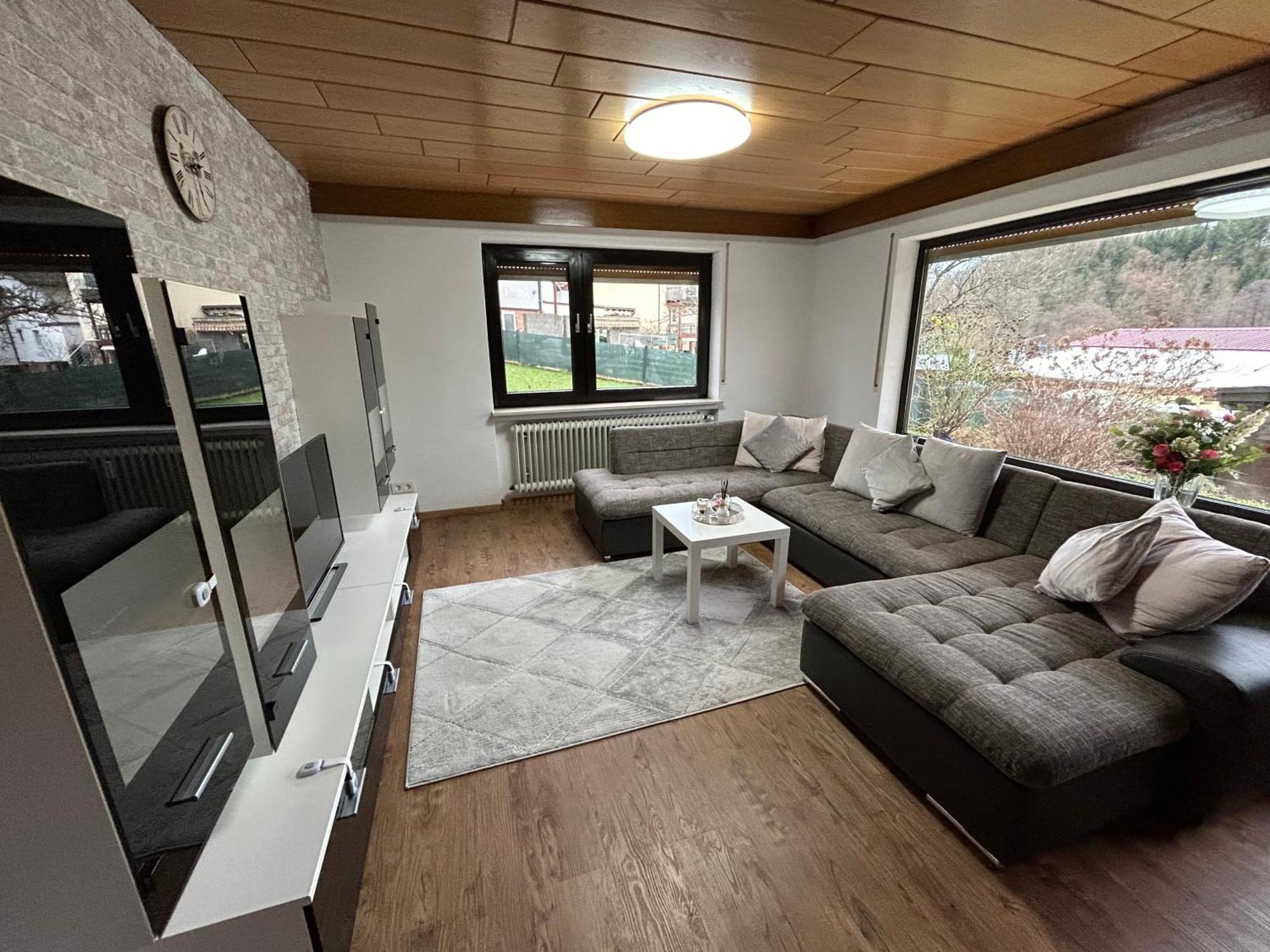 Ferien- Und Monteurwohnung Zum Waldblick Exteriér fotografie